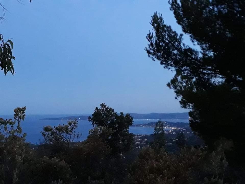 Tres Bel Appartement T3 Avec Splendide Vue Mer Les Issambres Bagian luar foto