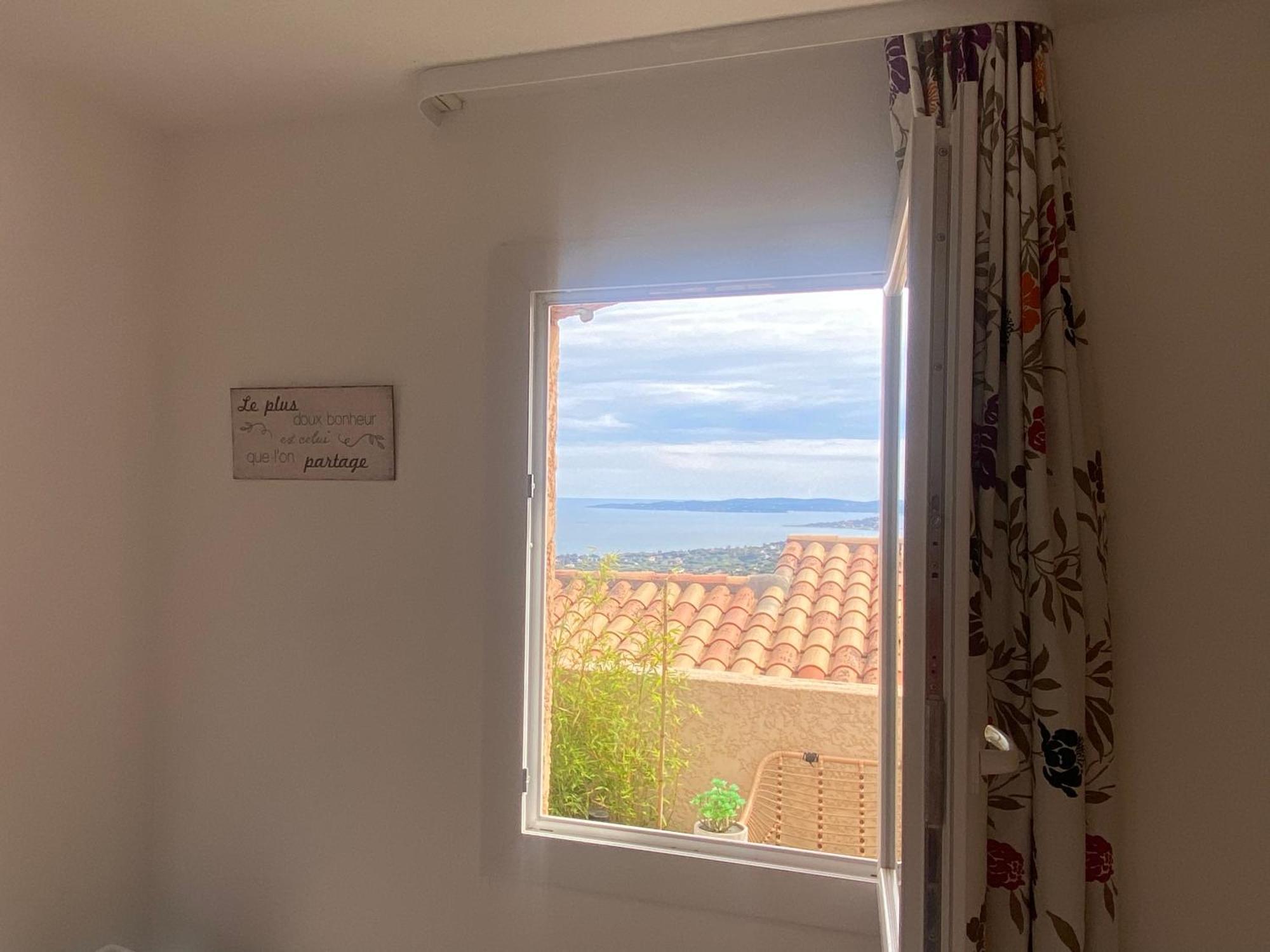 Tres Bel Appartement T3 Avec Splendide Vue Mer Les Issambres Bagian luar foto